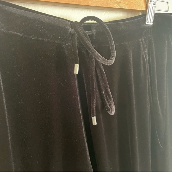 Eileen Fisher Velour Jogger Pant Black Size XXS - Picture 4 of 11